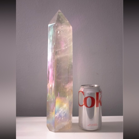Aura coated clear quartz tower • XL - Picture 2 of 4